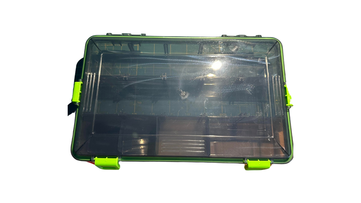 Plastic tackle box